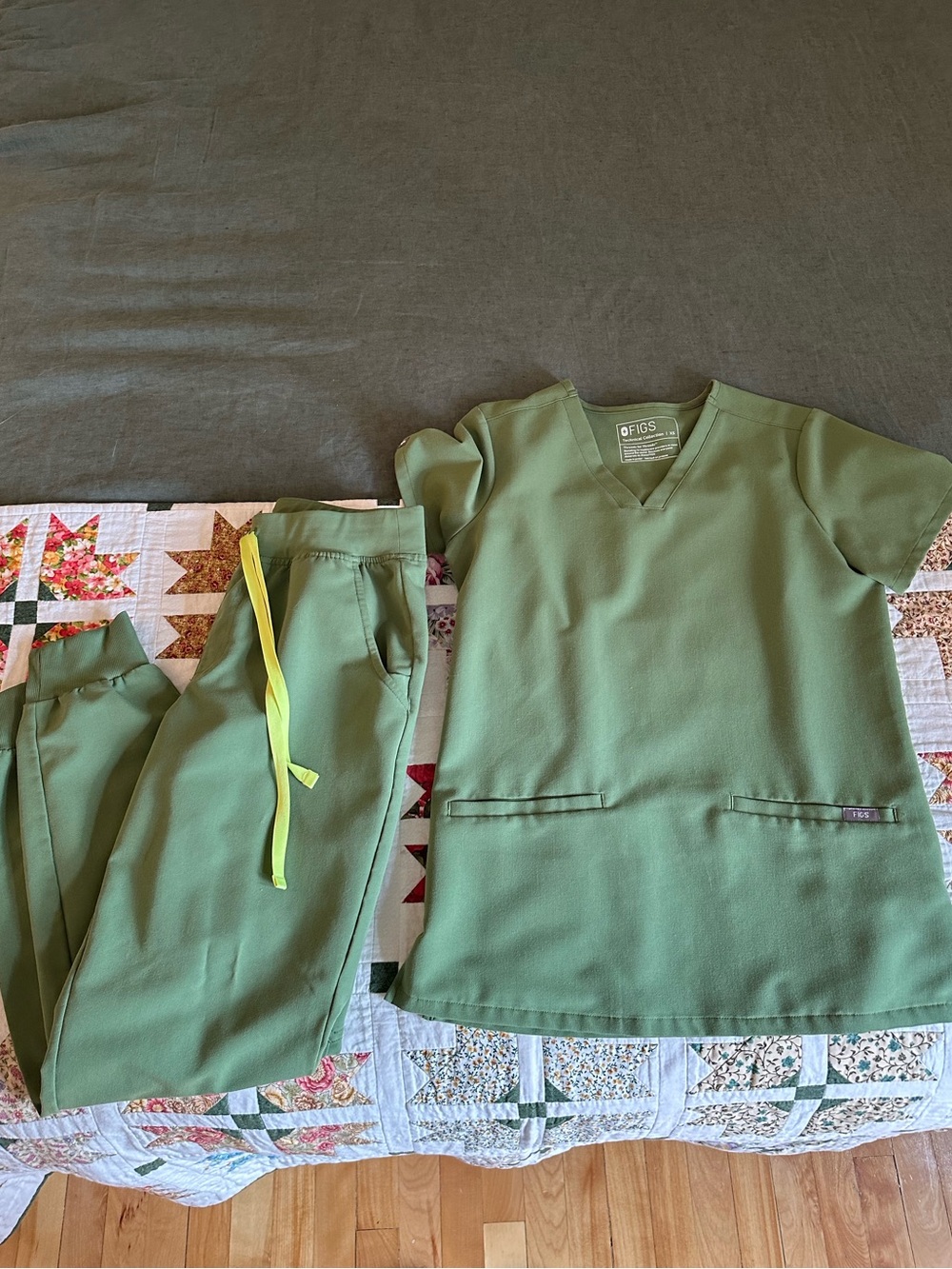 Figs Scrubs Set